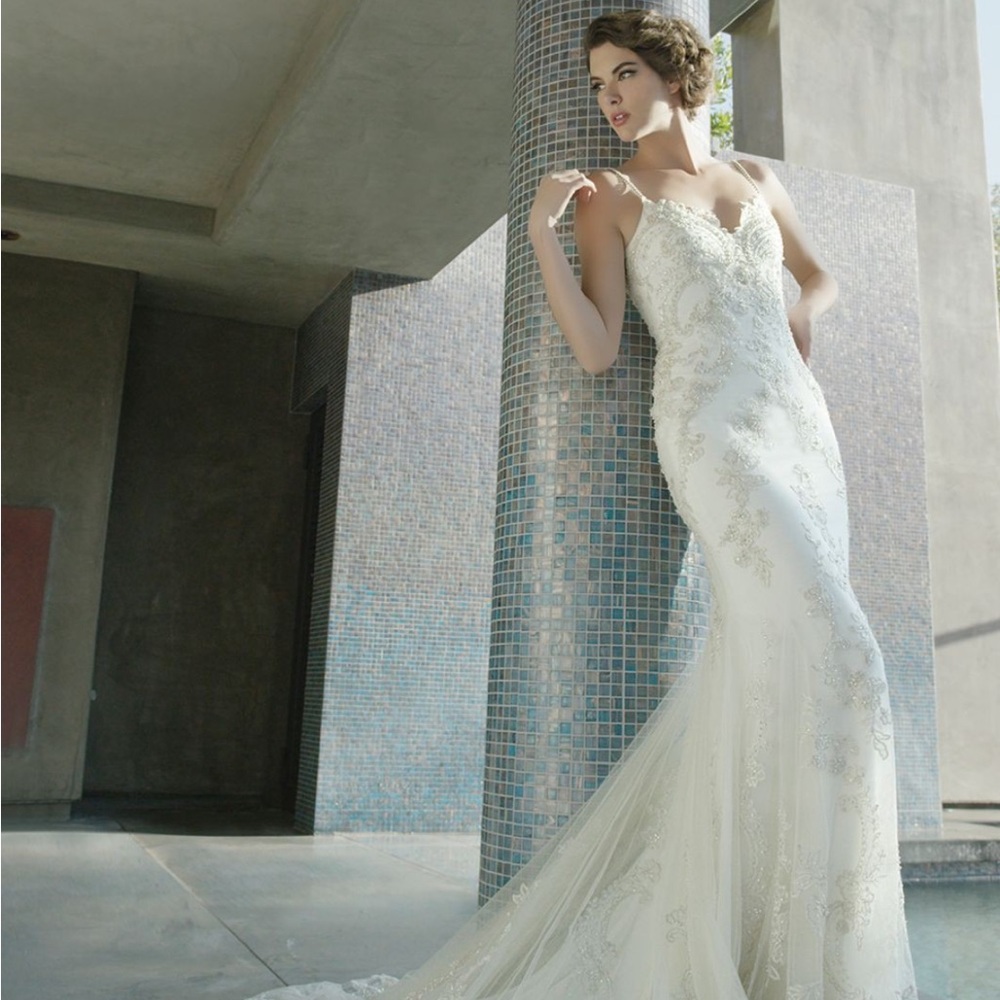 *Never Worn* Enzoani-Henley beaded mermaid gown